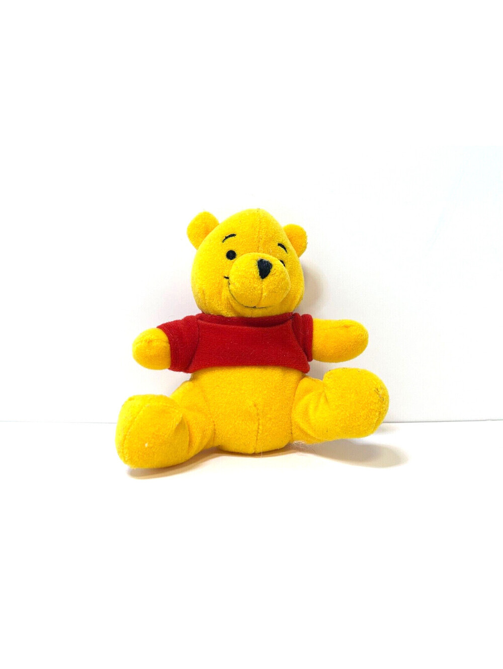 Disney 3D Winnie The Pooh Wall Plush Hanging Dolly Inc 5” Tall Vintage
